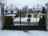 Renovace vstupní brány na hřbitov